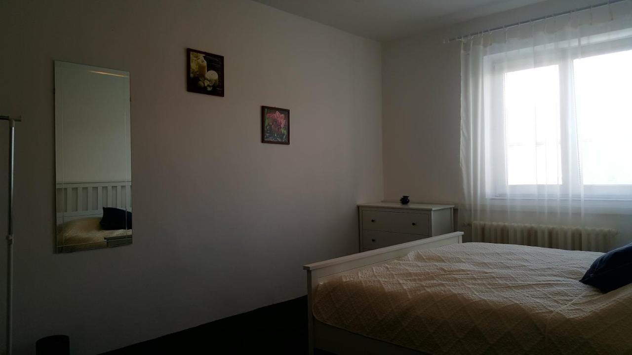 Penzion Arti Praha Bagian luar foto